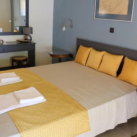 Apartment Seafront Studio *